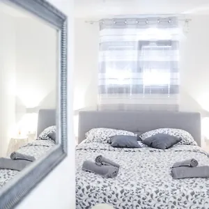 Modern Getaway For Two Rovinj